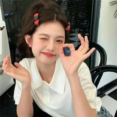 星期三 海报